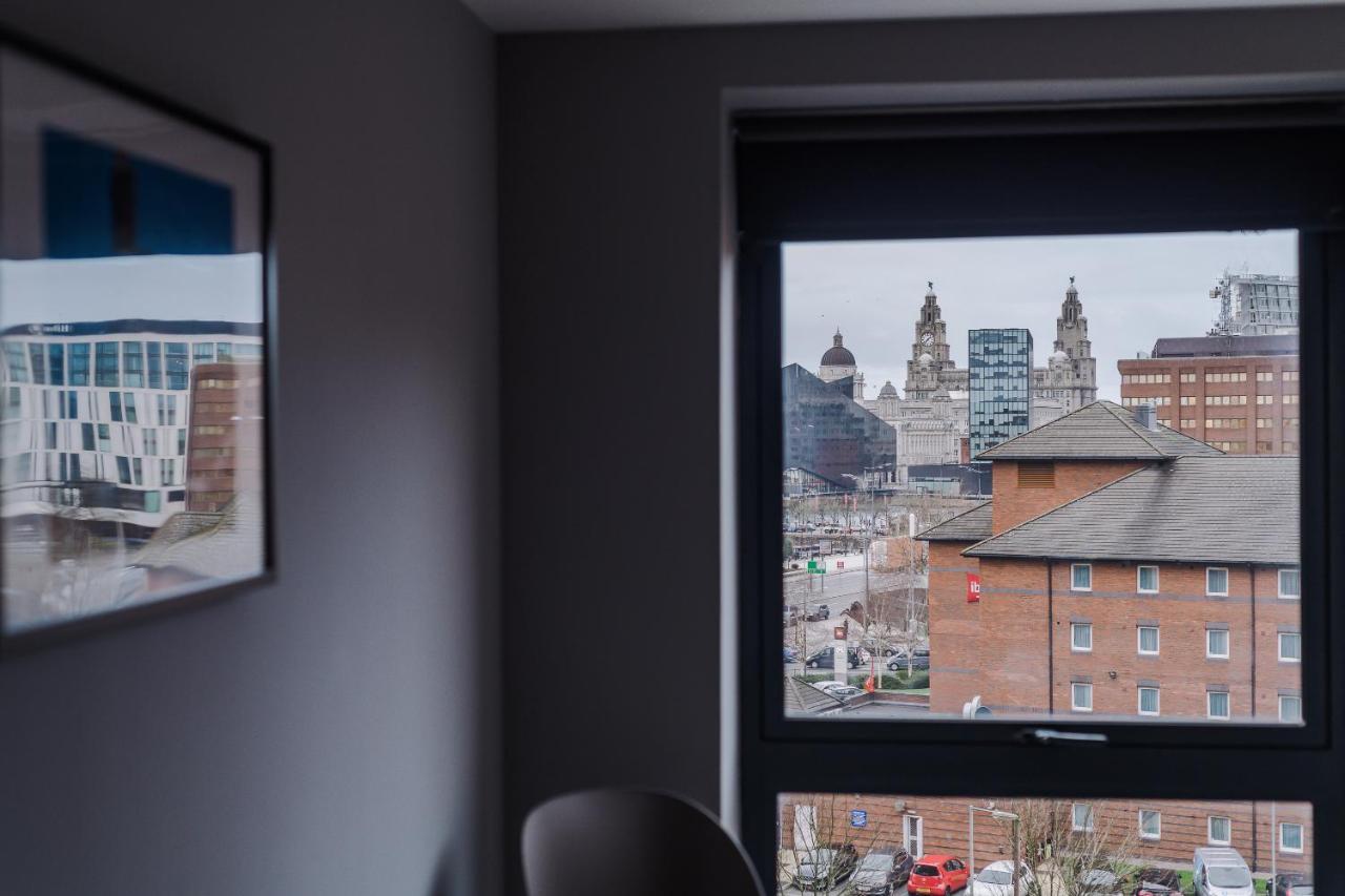 Host Apartments - Contemporary 3 Bed Apt With Balcony - Perfect For Long Stays Liverpool Esterno foto